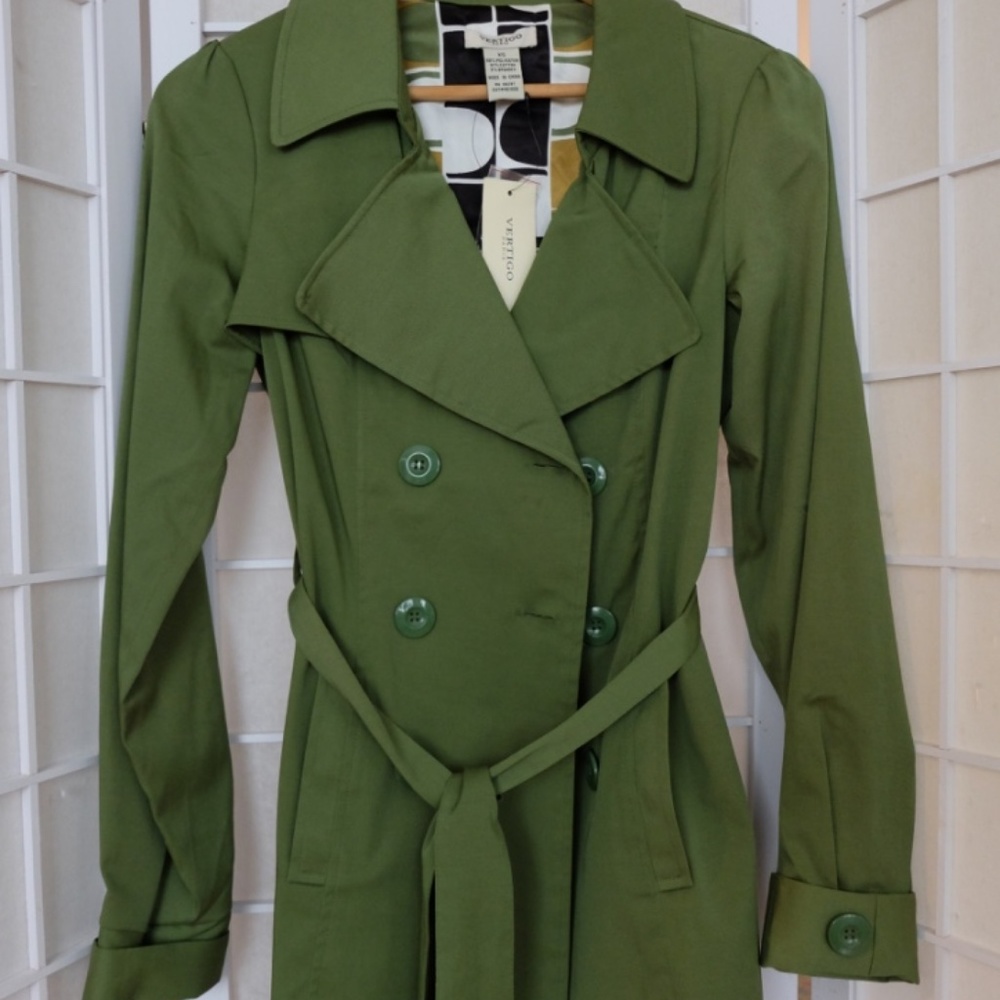 NWT Vertigo Paris Spring Trench Coat (OBO)